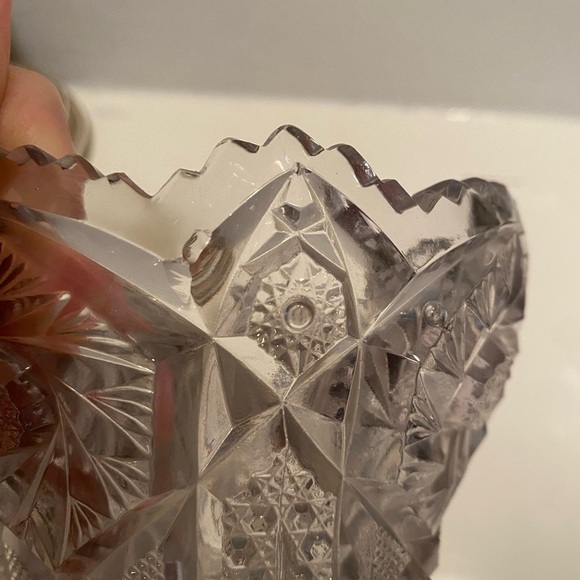 Antique American Cut Glass Bowl - Picture 9 of 10